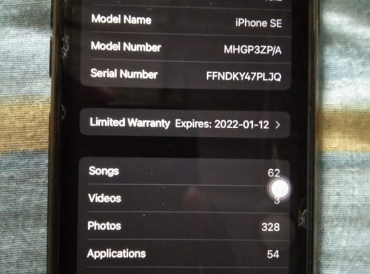 i phone SE 2 ( 2020 )